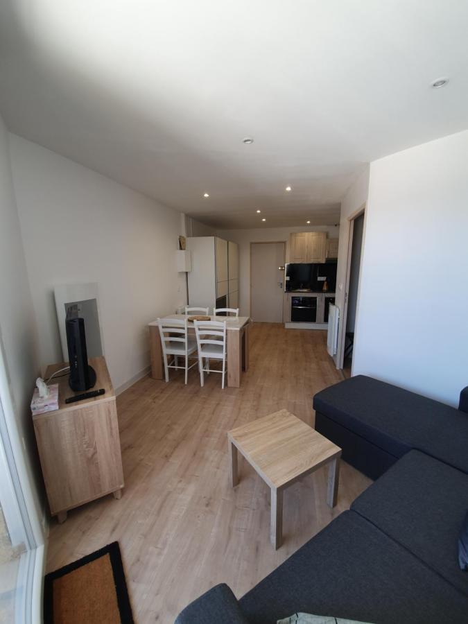 Studio Avec Vue Imprenable Sur Lac Les Angles  Exterior photo